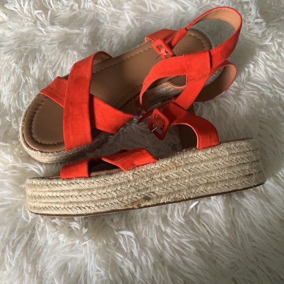 Urban Outfitters platform heels size 7 - Picture 4 of 6